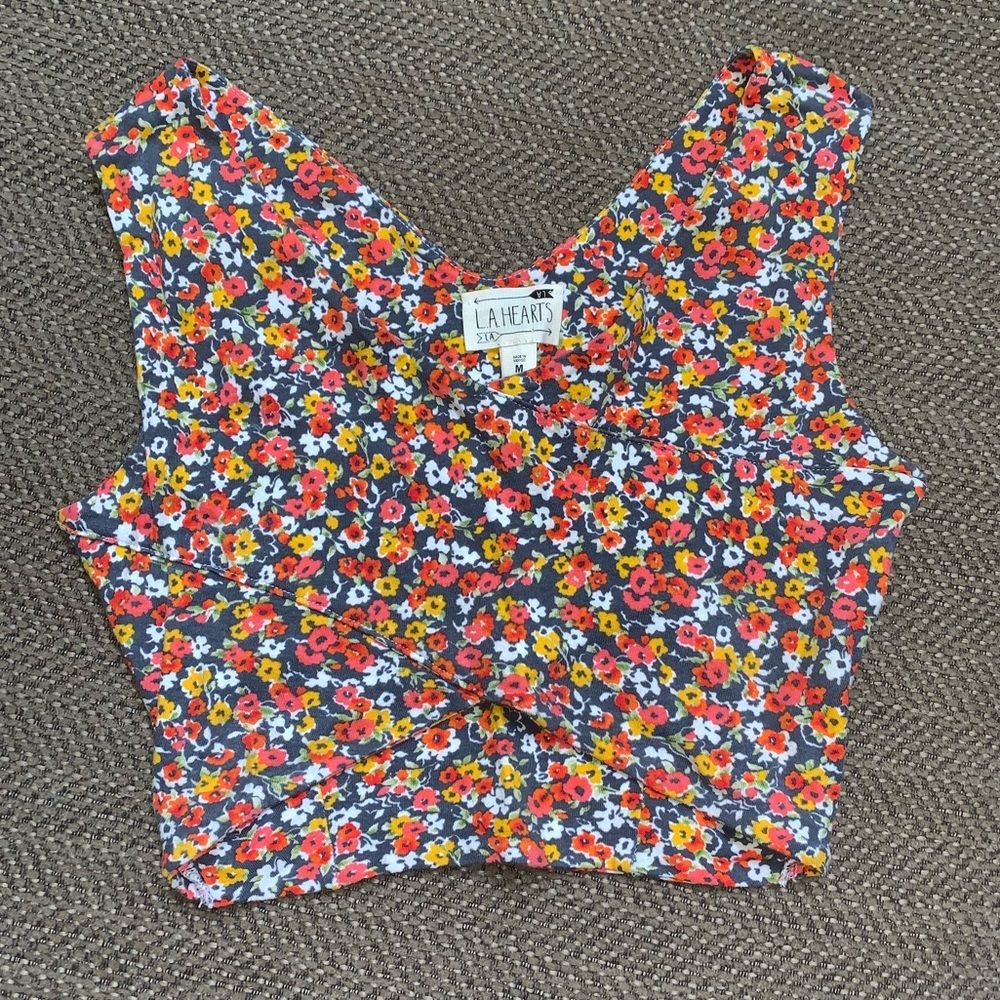 LA Hearts flower crop top